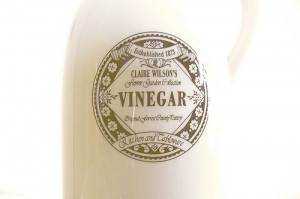 Green Spring Cleaning - Vinegar 